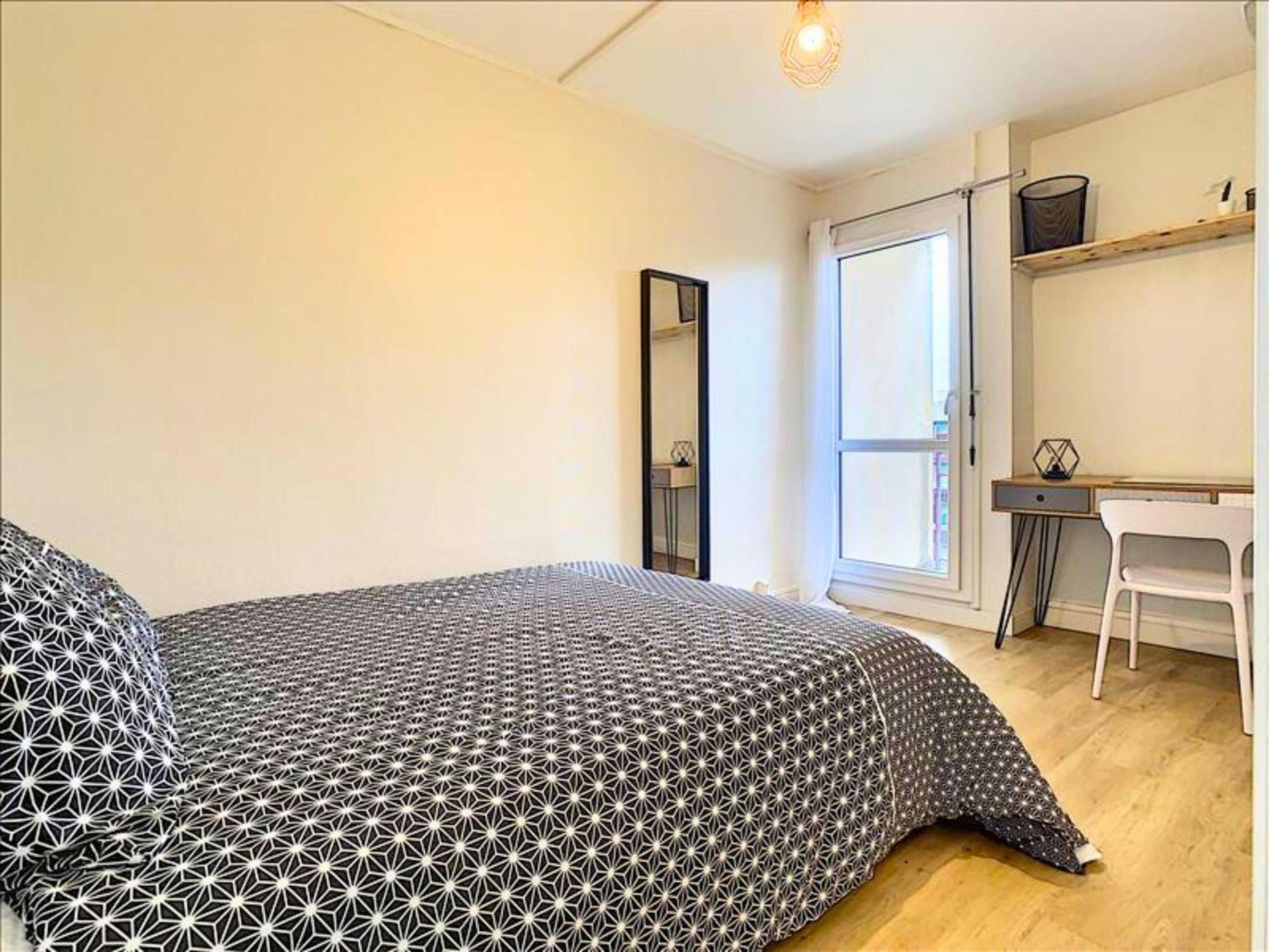 Maison Grands Espaces: Central Stay with Free Parking Le Mans Exterior photo